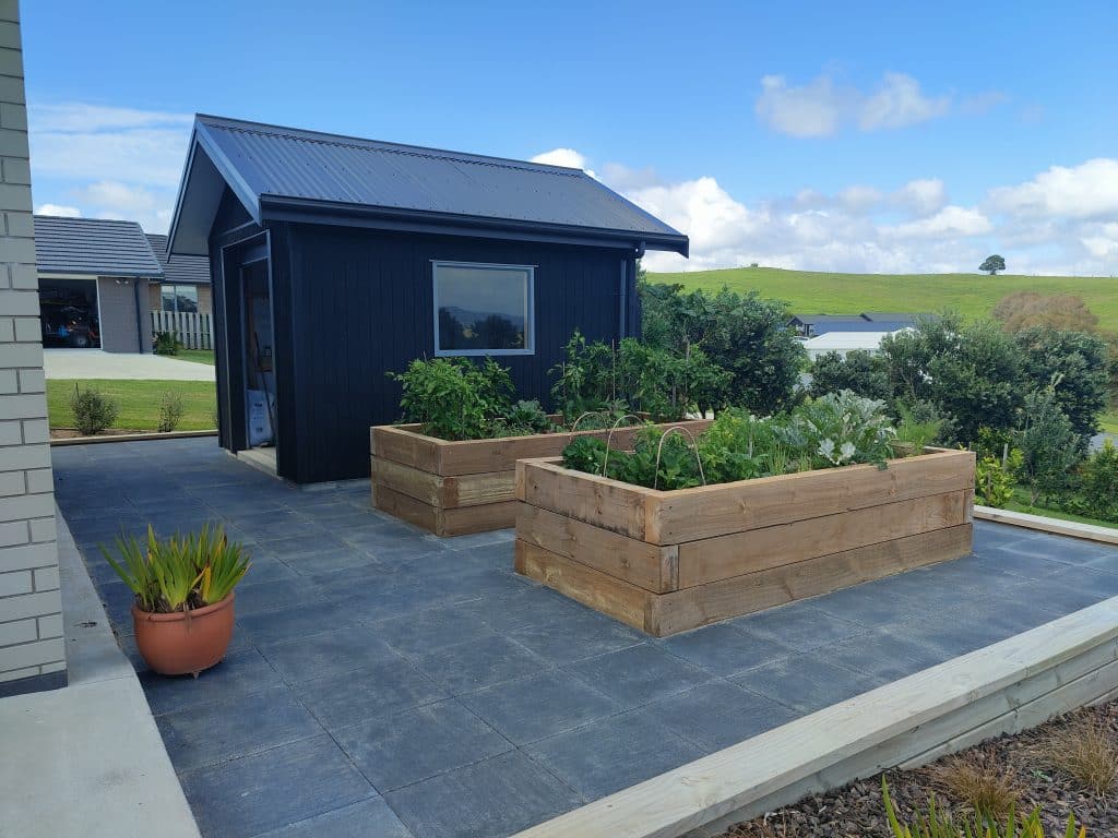 Planting and garden bed project